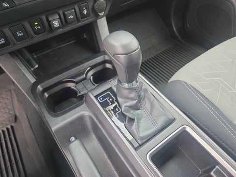 Certified 2023 Toyota Tacoma TRD Sport w/ Advanced Technology Package AWD/4WD image 24
