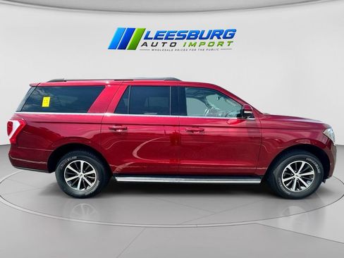 Used 2018 Ford Expedition Max XLT w/ Equipment Group 202A AWD/4WD image 6