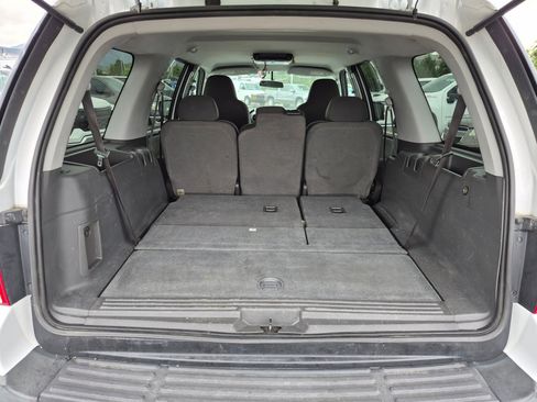 Used 2006 Ford Expedition XLS AWD/4WD image 26