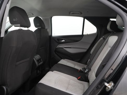 Used 2021 Chevrolet Equinox LS w/ LS Convenience Package AWD/4WD image 14