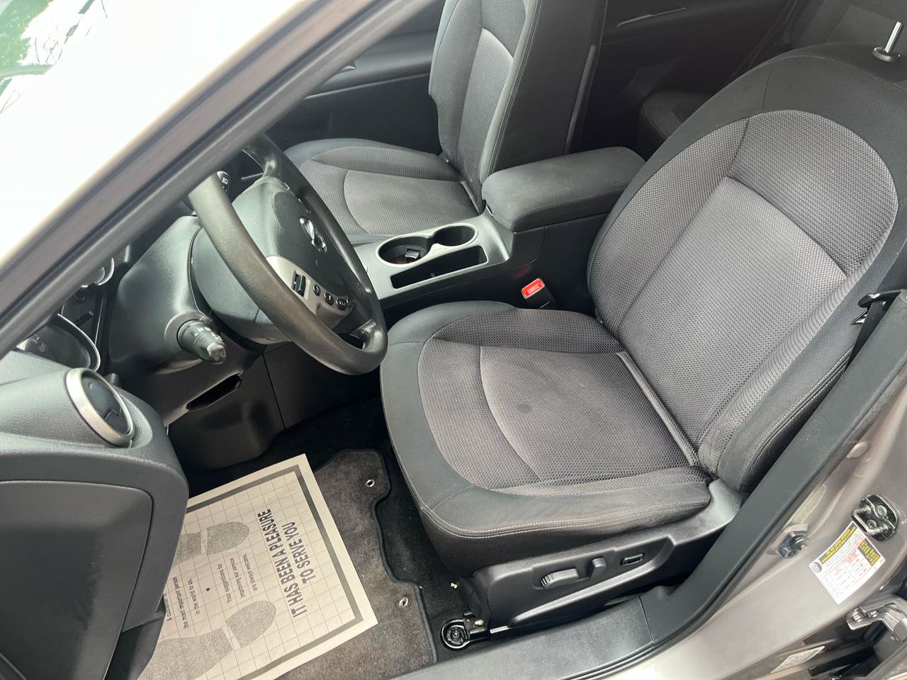 Used 2011 Nissan Rogue SV AWD/4WD image 22