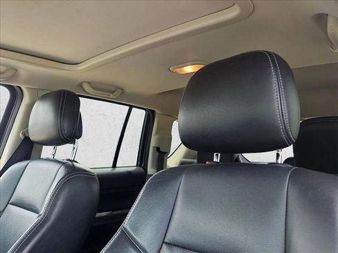 Used 2015 Jeep Compass High Altitude FWD image 10