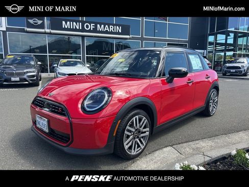 Used 2025 MINI Cooper S image 1