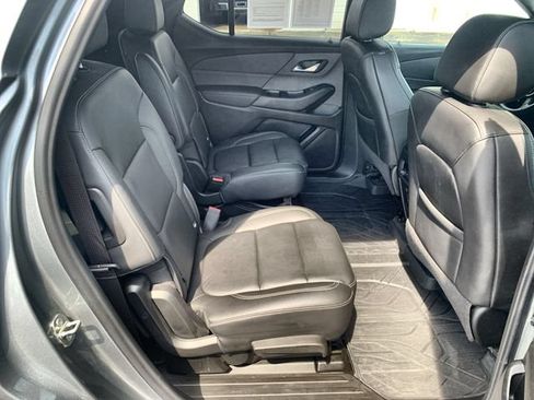 Certified 2023 Chevrolet Traverse LT w/ Midnight/Sport Edition FWD image 25