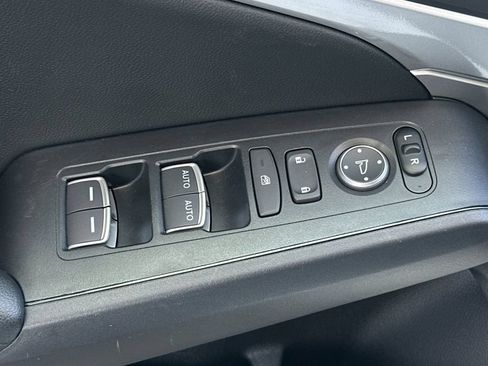 Used 2025 Acura Integra FWD image 12