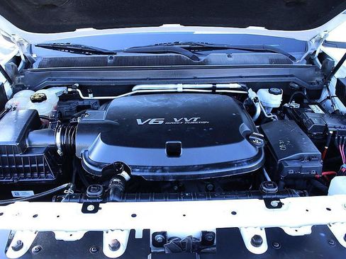 Used 2020 Chevrolet Colorado LT RWD image 21