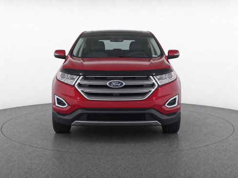 Used 2017 Ford Edge Titanium w/ Equipment Group 301A FWD image 8