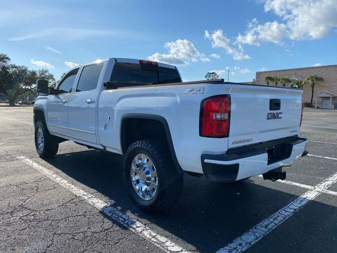 Used 2016 GMC Sierra 2500 Denali w/ Duramax Plus Package image 7