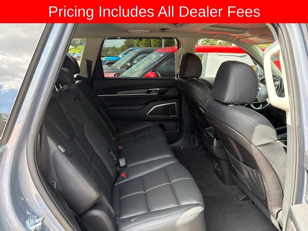 Certified 2023 Kia Telluride EX FWD image 7