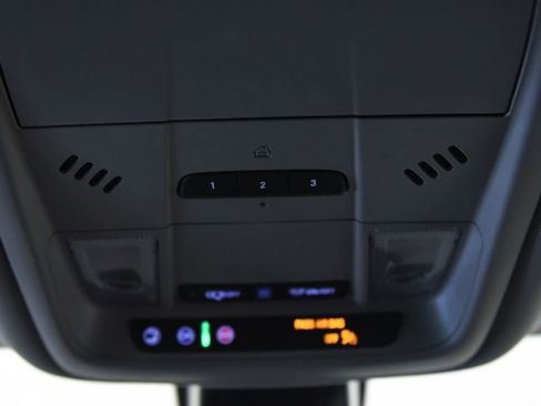 Used 2024 Chevrolet Blazer LT w/ Convenience Package FWD image 31