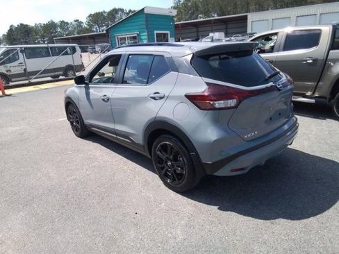 Used 2022 Nissan Kicks SR FWD image 4