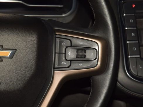 Used 2023 Chevrolet Suburban High Country AWD/4WD image 35