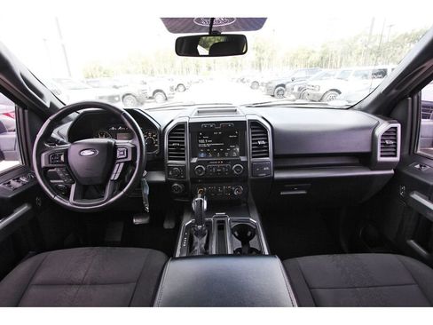 Used 2018 Ford F150 XLT w/ Equipment Group 302A Luxury AWD/4WD image 12