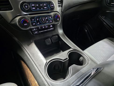 Used 2017 Chevrolet Tahoe LS image 29