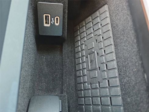 Used 2024 Lincoln Navigator Reserve image 26