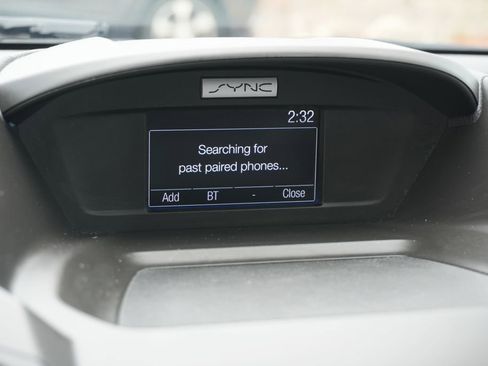 Used 2018 Ford Escape SE image 32