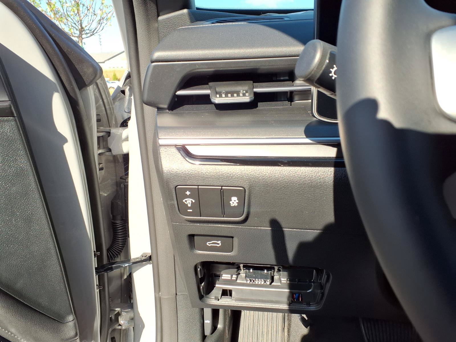 New 2026 Kia K5 GT-Line w/ GT-Line Premium Package AWD/4WD image 9