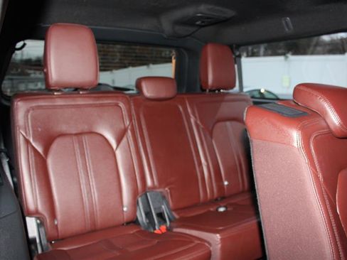 Used 2024 Ford Expedition Max Limited image 19