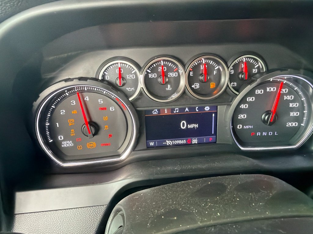 Used 2022 Chevrolet Silverado 3500 LTZ w/ LTZ Convenience Package AWD/4WD image 8