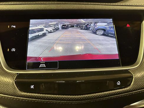 Used 2024 Cadillac XT5 Premium Luxury AWD/4WD image 27