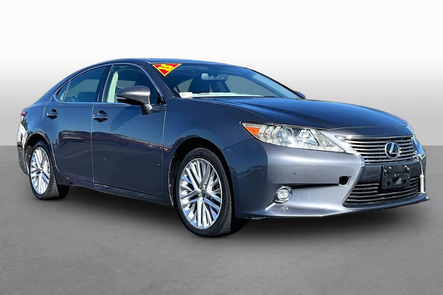 Used 2015 Lexus ES 350 w/ Luxury Package FWD image 10