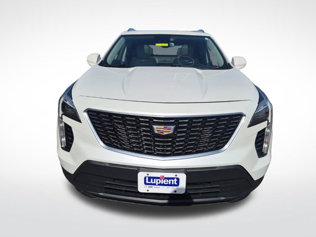 Used 2021 Cadillac XT4 Luxury w/ Cold Weather Package AWD/4WD image 10