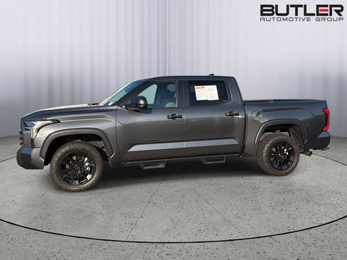 Used 2024 Toyota Tundra SR5 AWD/4WD image 3