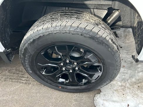 Certified 2022 Ford F150 Lariat w/ Equipment Group 502A High image 41