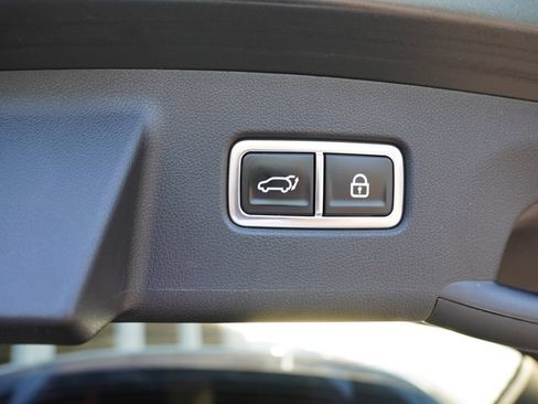 Certified 2023 Kia Sorento X-Line EX AWD/4WD image 22