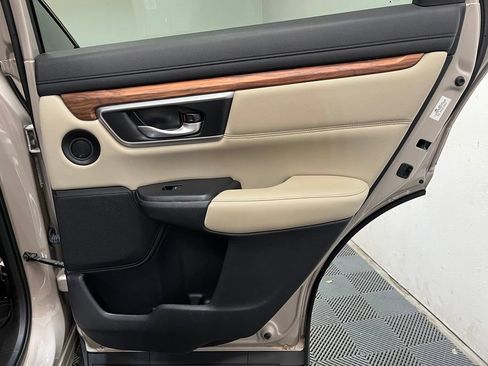 Used 2019 Honda CR-V EX-L image 18