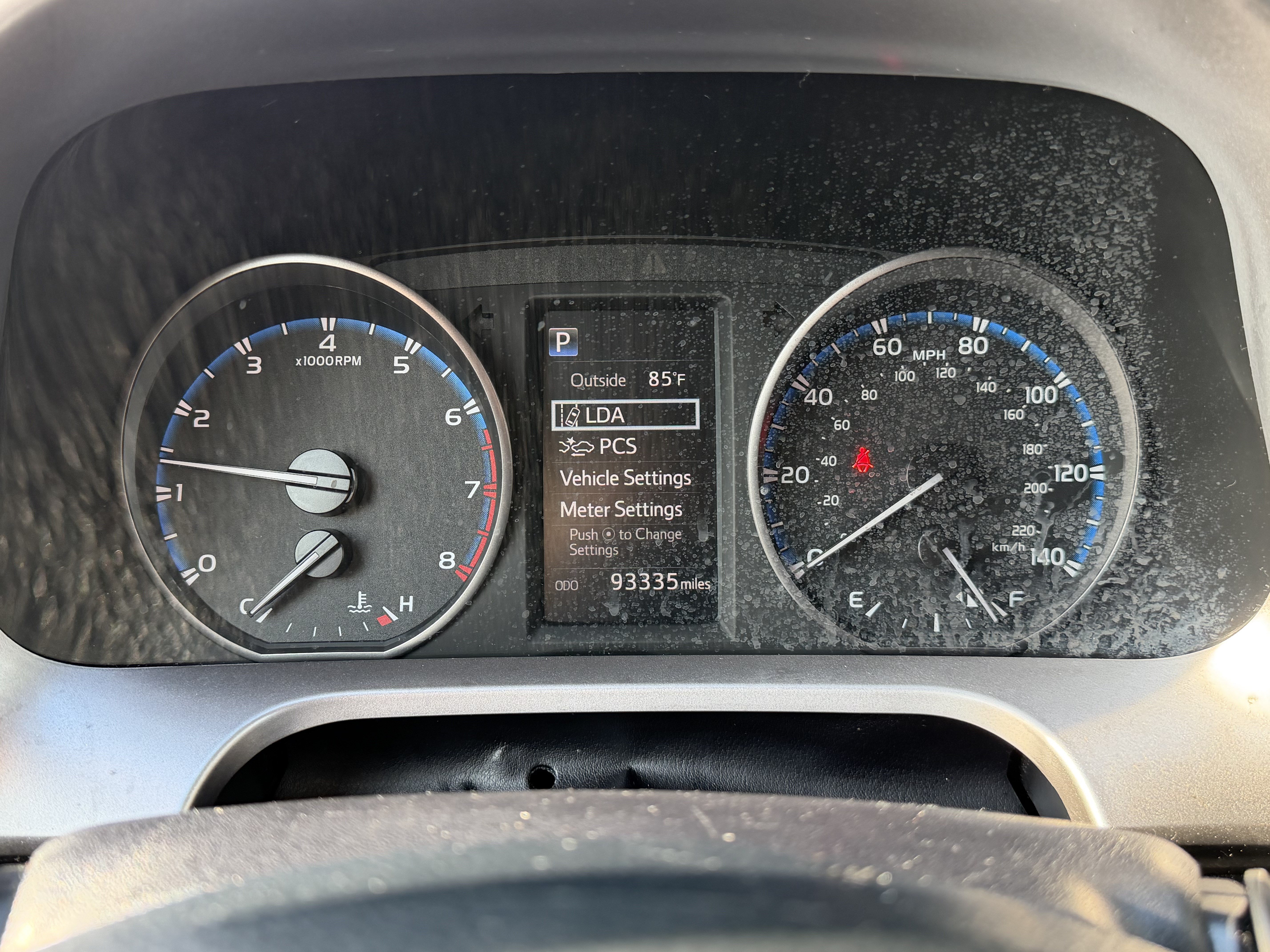 Used 2017 Toyota RAV4 LE FWD image 22
