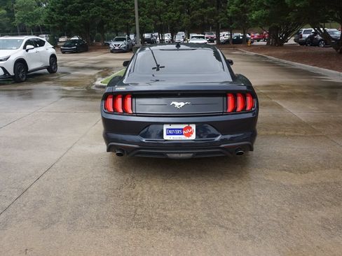 Used 2021 Ford Mustang Coupe w/ Equipment Group 101A RWD image 20