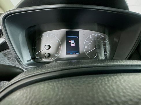 Used 2025 Toyota Corolla LE image 19