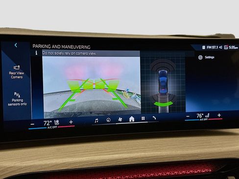 Used 2025 BMW 330i xDrive Sedan image 23