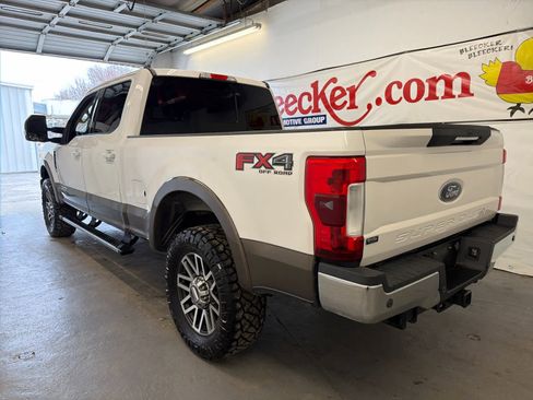 Used 2017 Ford F250 Lariat w/ Lariat Ultimate Package image 8