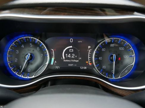 Used 2021 Chrysler Pacifica Limited w/ Premium & Safety Sphere Group AWD/4WD image 24