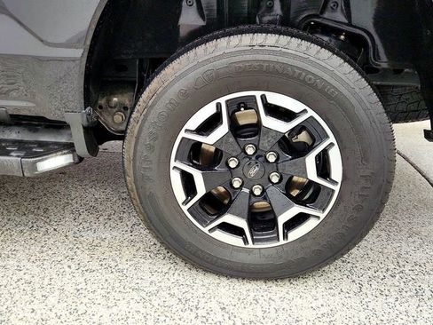 Used 2023 Ford F150 Lightning XLT image 9