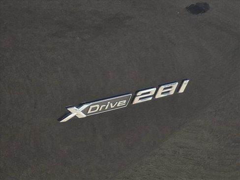 Used 2017 BMW X1 xDrive28i image 10