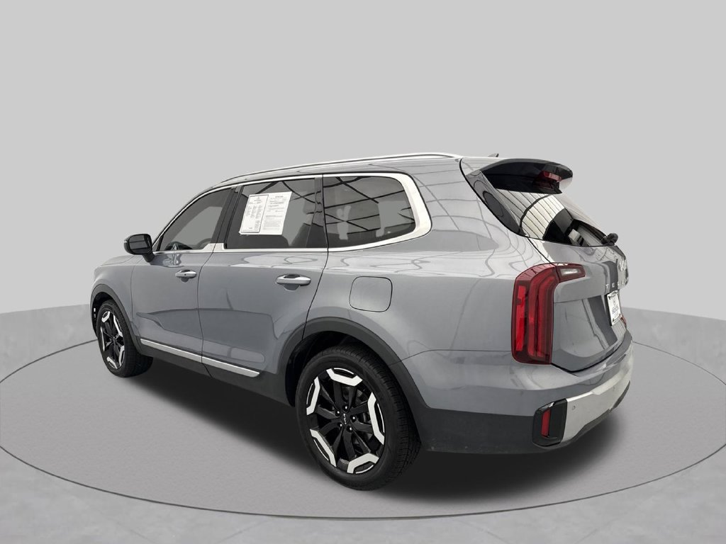Used 2024 Kia Telluride S AWD/4WD image 5