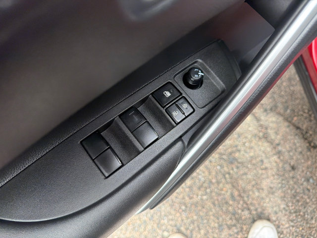Used 2024 Toyota Corolla Cross AWD Hybrid w/ Moonroof Package image 24