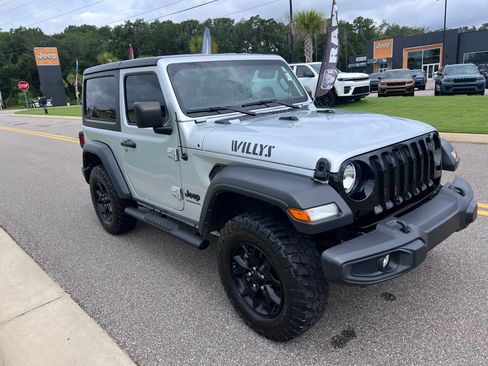Used 2022 Jeep Wrangler Sport AWD/4WD image 1