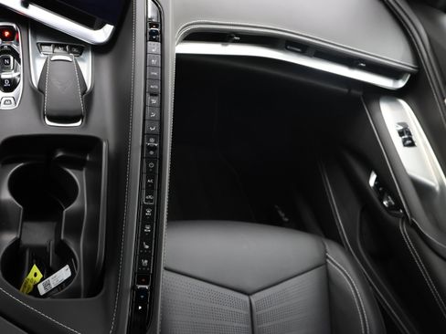 Used 2023 Chevrolet Corvette Stingray Premium Cpe w/ Z51 Performance Package image 50