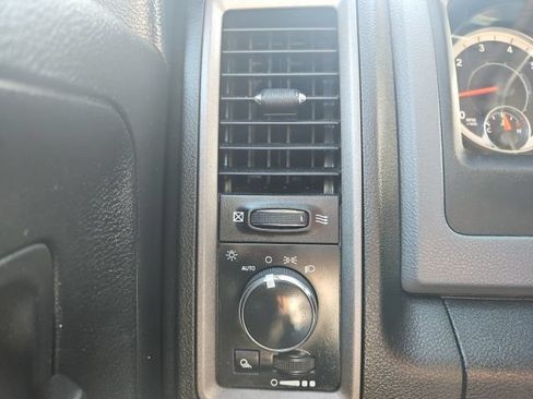 Used 2016 RAM 2500 Tradesman w/ Protection Group AWD/4WD image 25