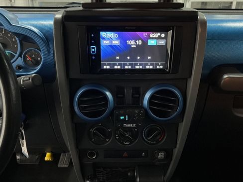 Used 2010 Jeep Wrangler Sport image 10