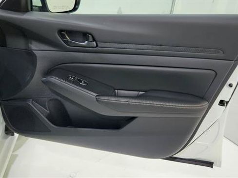 Certified 2026 Nissan Altima 2.5 SV w/ SV Special Edition Package FWD image 26