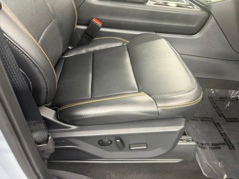 Used 2025 Ford Expedition Tremor AWD/4WD image 26