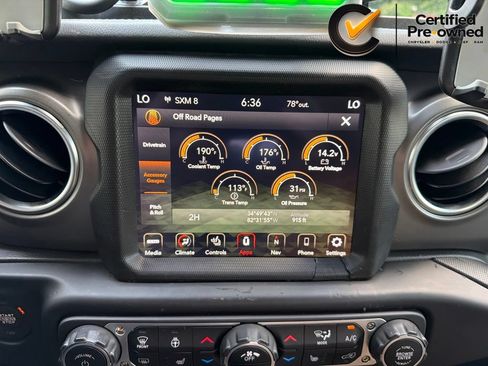 Certified 2023 Jeep Gladiator Rubicon w/ Cold Weather Group AWD/4WD image 92