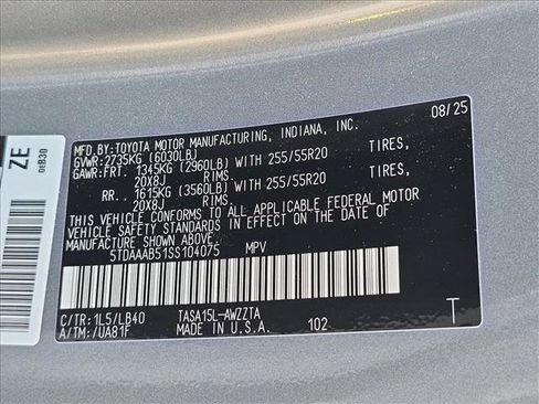 Used 2025 Toyota Grand Highlander AWD image 25