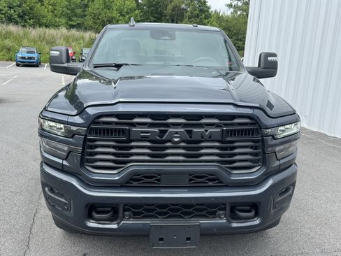 Used 2026 RAM 2500 Big Horn AWD/4WD image 2