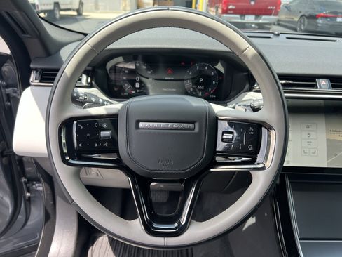 Certified 2026 Land Rover Range Rover Velar S AWD/4WD image 20
